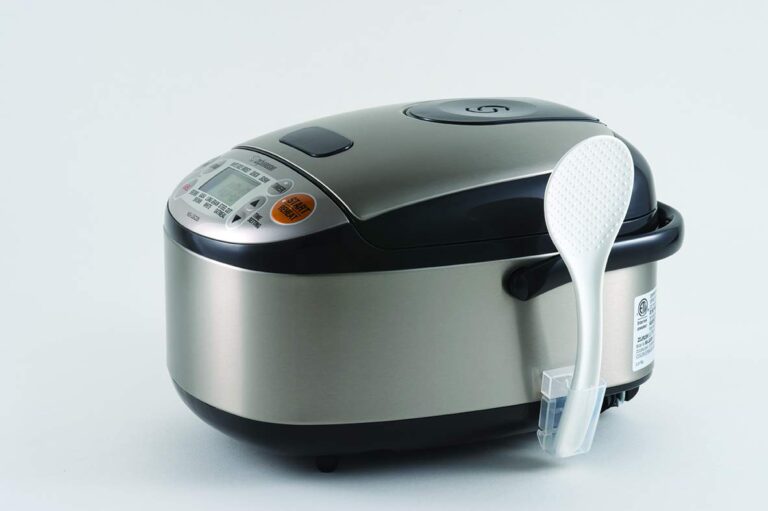 Zojirushi EP-PFC20HA Electric Skillet and Zojirushi NS-LGC05XB Micom Rice Cooker & Warmer Bundle - Image 2