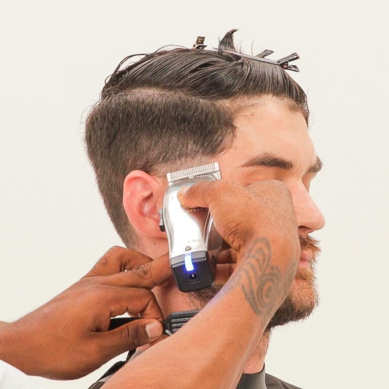 Andis 12660 Professional Master Corded/Cordless Hair Trimmer, Adjustable Carbon Steel Blade Hair Clipper for Close Cutting, Silver - Image 6