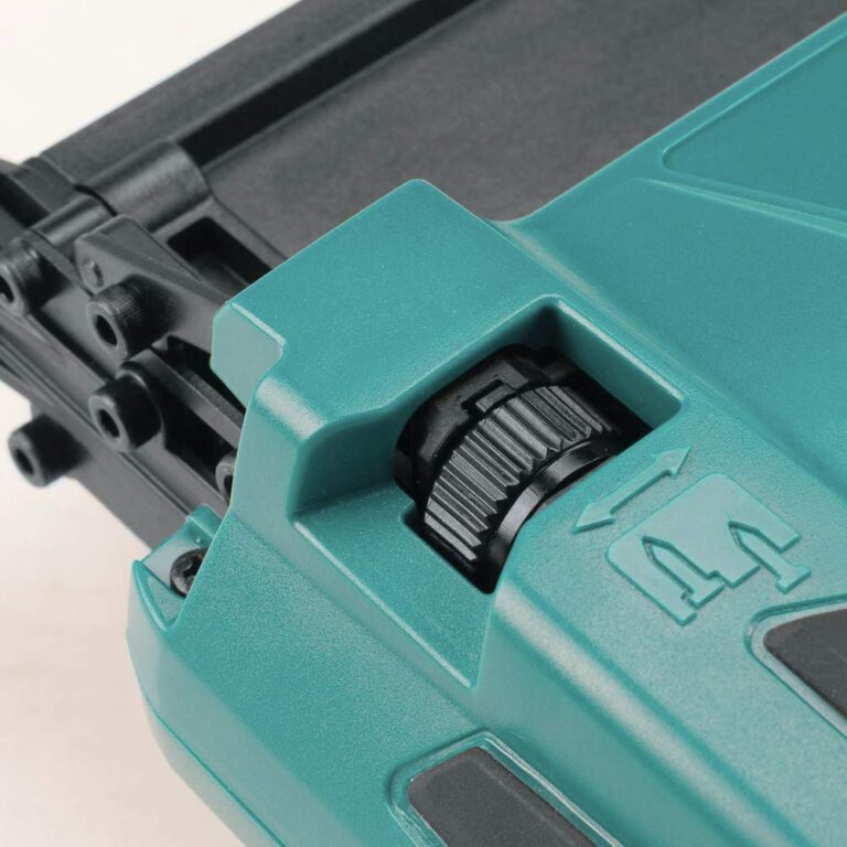 Makita XNB01Z 18V LXT Lithium-Ion Cordless 2" Brad Nailer - Image 2