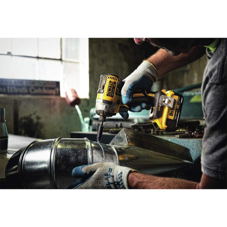 DEWALT 20V MAX* XR Cordless Impact Driver Kit, Brushless, 1/4-Inch, 3-Speed, 2 Batteries (DCF887D2) - Image 4