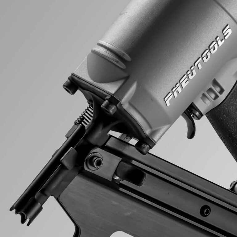 PneuTools SN2283H 21 Degree Framing Nailer with Rafter Hook - Image 6