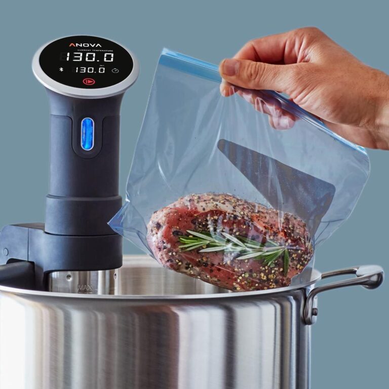 ANOVA Sous Vide Precision Cooker | Bluetooth | 800W (Discontinued) - Image 4