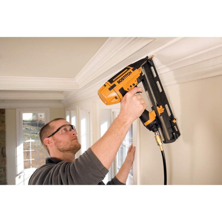 Bostitch BTFP72155 Smart Point DA Style Nailer Kit, Angle Finish - Image 2