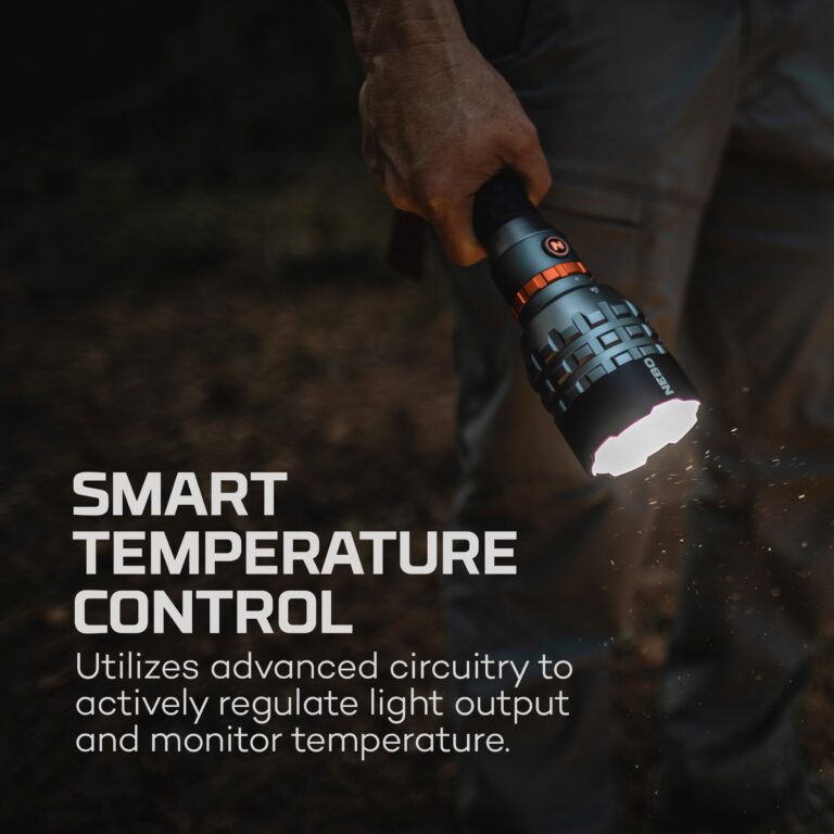 NEBO Davinci Powerful, Rechargeable and Waterproof Handheld Flashlight - Image 4
