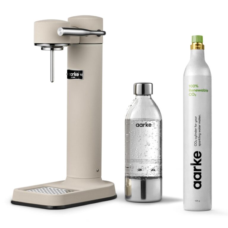 aarke Carbonator lll with CO2 Cylinder, Sparkling & Carbonation Water Machine, Stainless Steel with PET BPA-Free Reusable Bottle Volume 800 mL (Sand)