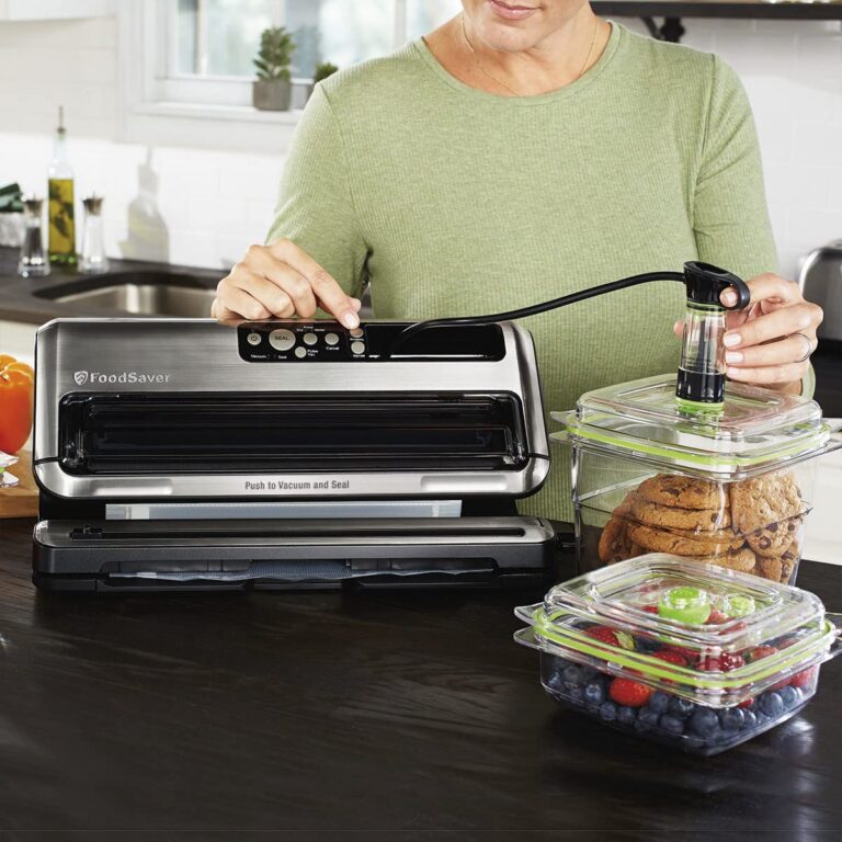 FoodSaver FM5460 Food Preservation System, 2-in-1 Automatic Vacuum Sealing Machine with Starter Kit, Large - Image 2