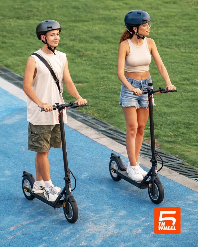 5TH WHEEL V20 Pro Electric Scooter, 10" Solid Tires, 350W Motor & 18 MPH, Turn Signals and Dual Brakes, APP Control & E-Lock, Portable and Foldable Commuter Electric Kick Scooter for Adults and Teens - Image 3