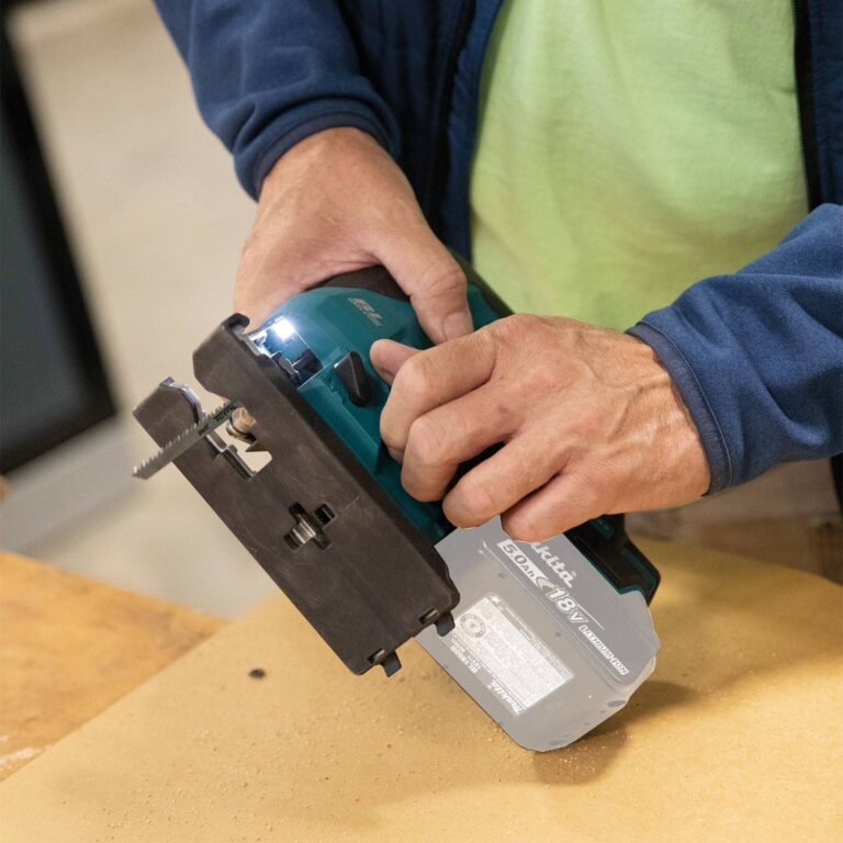 Makita XVJ04Z 18V LXT® Lithium-Ion Brushless Cordless Jig Saw, Tool Only - Image 6