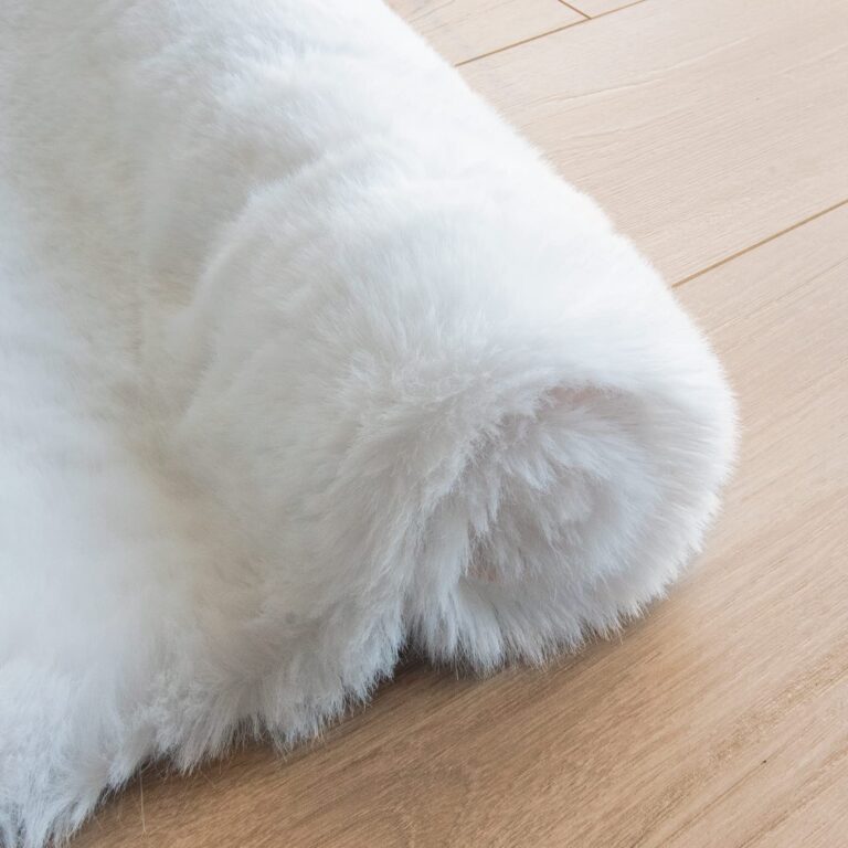 ORINOVA White Faux Fur Rug 5x7 Rugs for Living Room Shag Washable Area Rug Fuzzy Rugs for Bedroom Girl Room Decor Rectangle Rug - Image 4