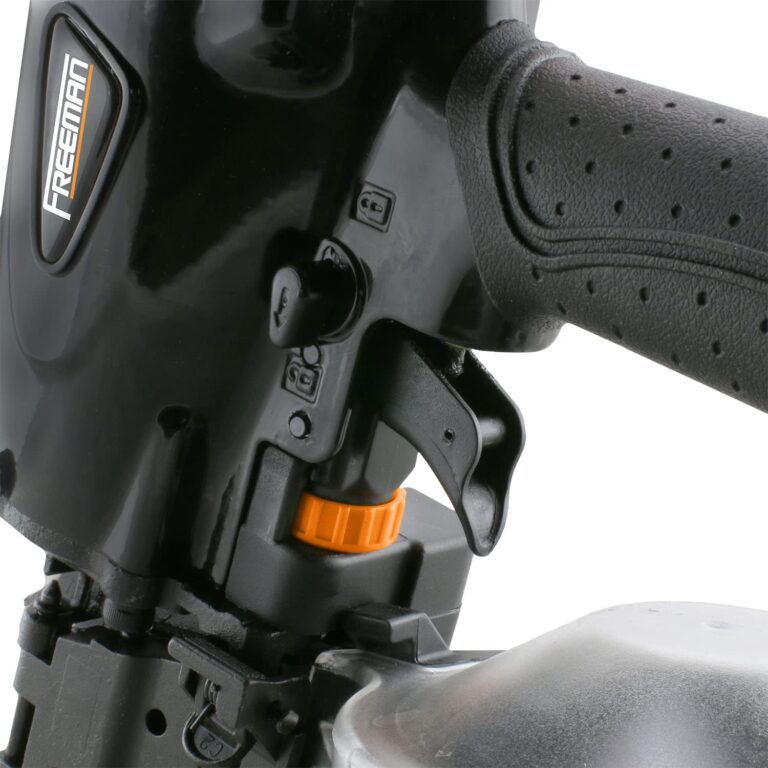 Freeman PCN65 Pneumatic 15 Degree 2-1/2" Coil Siding Nailer with Adjustable Metal Belt Hook & PacTool SA902 Gecko Gauge Mounting Kit, for 5/16-Inch Fiber Cement Siding Installation - Image 5