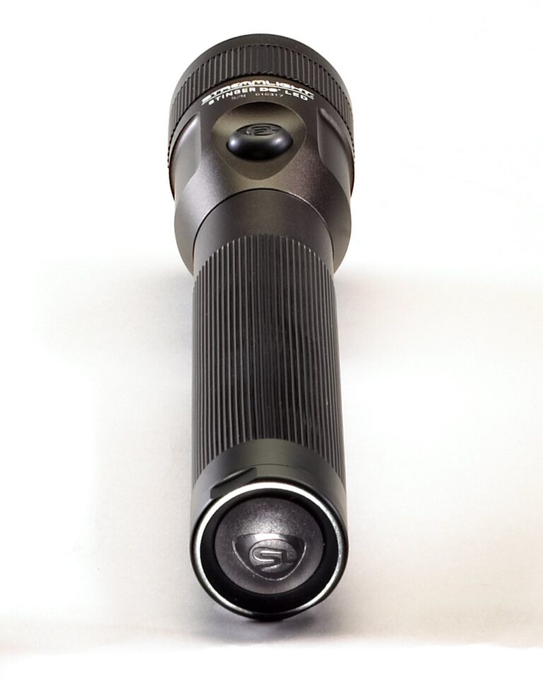Streamlight 75810 Stinger DS 425-Lumen Bright Rechargeable Dual Switch LED Flashlight Without Charger, Black - Image 4