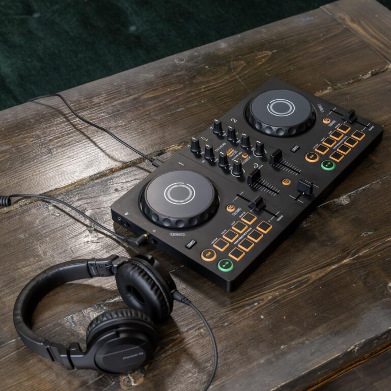 Pioneer DJ AlphaTheta DDJ-FLX2 Compact 2-Channel DJ Controller - Image 6