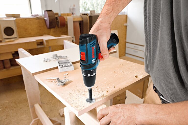 BOSCH CLPK22-120 12V Max Cordless 2-Tool Combo Kit with 3/8 In. Drill/Driver, 1/4 In. Impact Driver, (2) 2 Ah Batteries, Charger and Case - Image 14