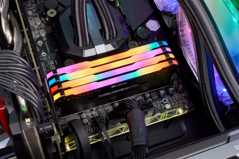 Corsair Vengeance RGB Pro 64GB (4x16GB) DDR4 3200 (PC4-25600) C16 Desktop Memory – Black - Image 4