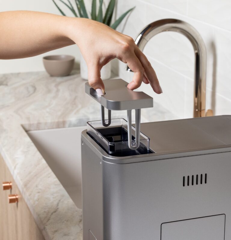 Café Affetto Automatic Espresso Machine | Brew in 90 Seconds | 20 Bar Pump Pressure for Balanced Extraction | Five Adjustable Grind Size Levels | WiFi Connected for Drink Customization | Steel Silver - Image 5