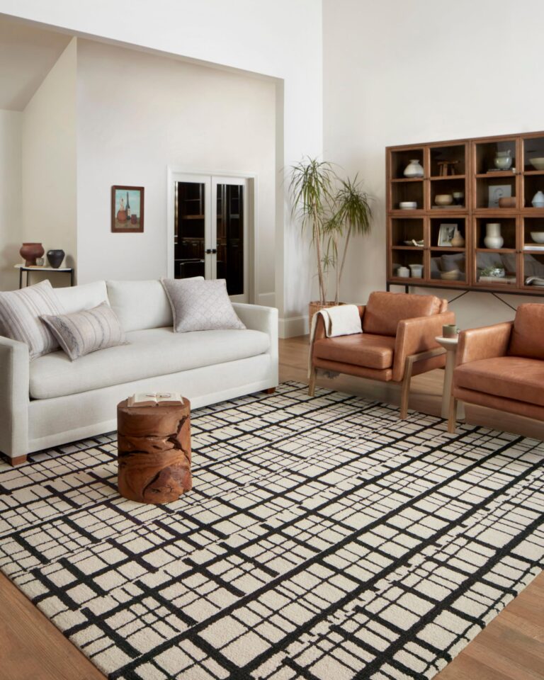Loloi Chris Loves Julia x Polly Collection POL-02 Black/Ivory 5'-0" x 7'-6" Area Rug