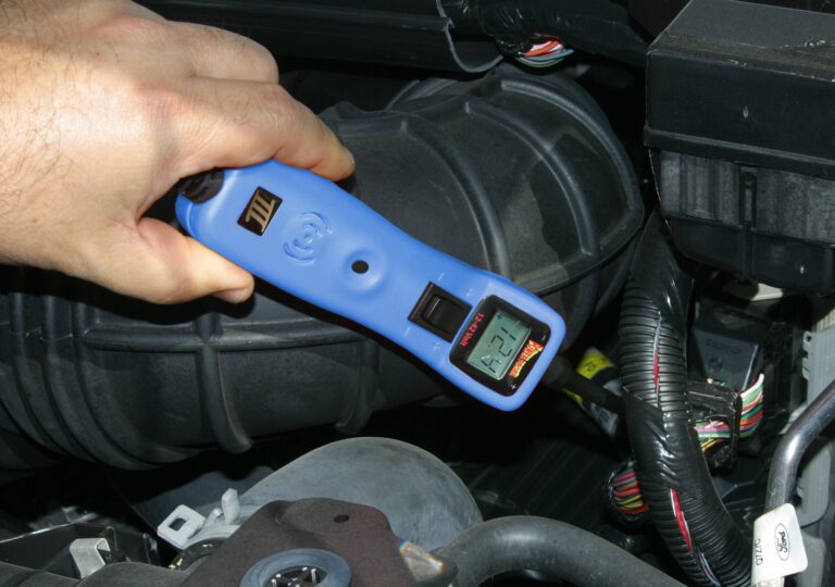 Power Probe III w/Case & Acc - Blue (PP319FTCBLU) [Car Automotive Diagnostic Test Tool, Digital Volt Meter, AC/DC Current Resistance, Circuit Tester] - Image 2