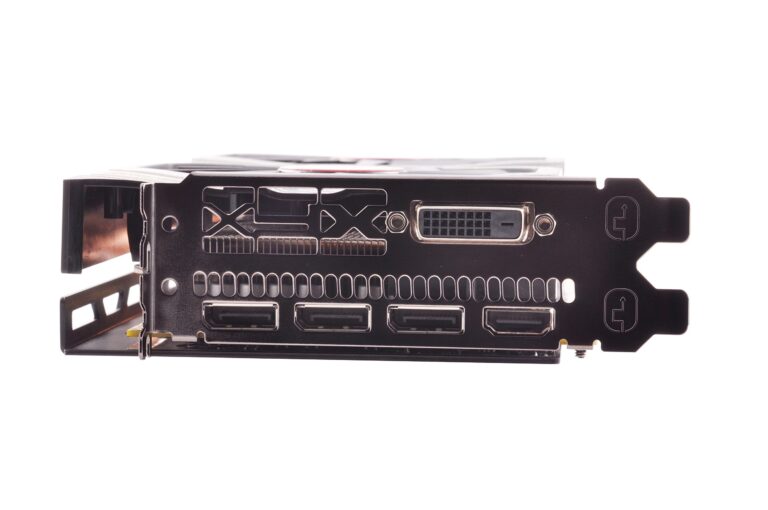 XFX Radeon RX 580 GTS XXX Edition 1386MHz OC+, 8GB GDDR5, VR Ready, Dual BIOS, 3xDP HDMI DVI, AMD Graphics Card (RX-580P8DFD6) - Image 4
