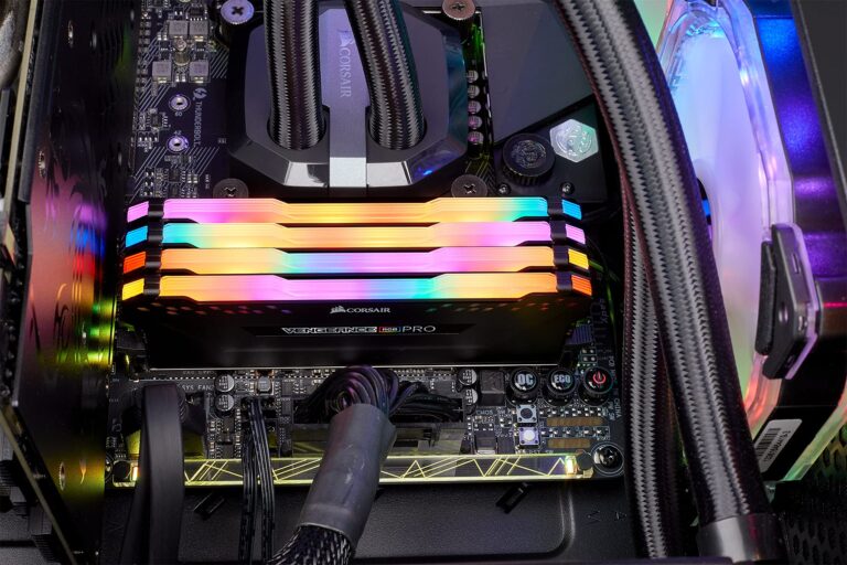 Corsair Vengeance RGB Pro 64GB (4x16GB) DDR4 3200 (PC4-25600) C16 Desktop Memory – Black - Image 5