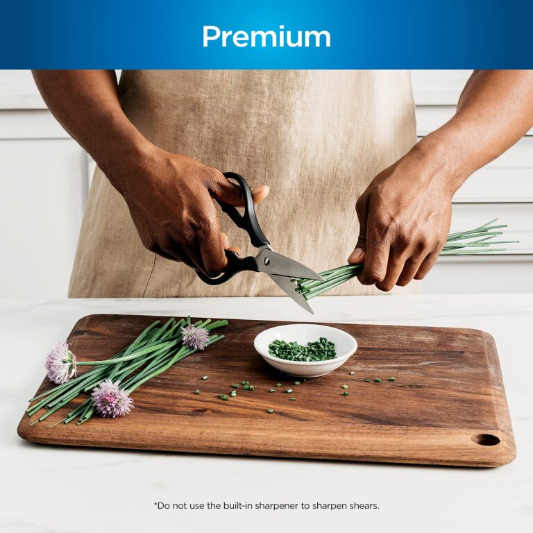 Ninja K52013 Foodi NeverDull Premium 13 Piece German Stainless Steel Wood Series Knife System with Built-in Sharpener, Walnut Stain/Black - Image 4
