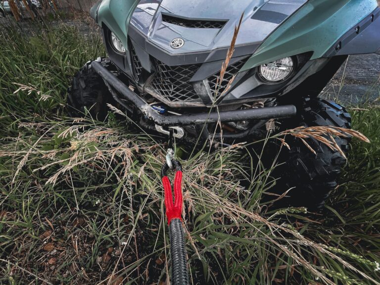 MOTOALLIANCE Viper UTV/ATV 4500lb Waterproof Wireless Winch from USA Powersports Company. 50 Feet of Black Synthetic Winch Rope. Perfect for Offroad Vehicle Recovery. - Image 3