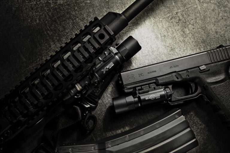 Surefire Ultra High Ouput LED Weaponlight, Black (X300U-A) - Image 5