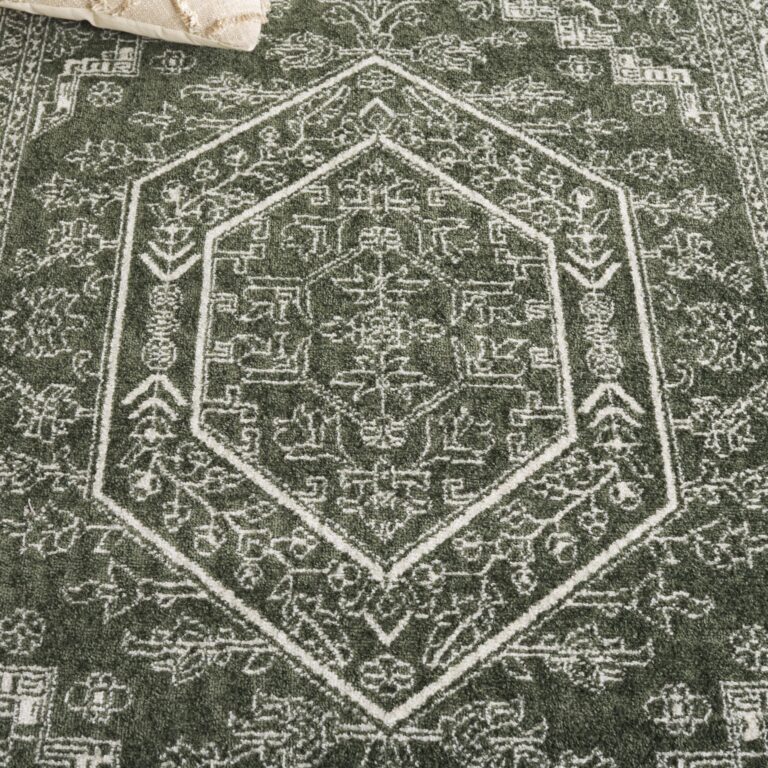 SAFAVIEH Adirondack Collection Area Rug - 9' x 12', Dark Green & Ivory, Transitional Design, Stain Resistant, Ideal for High Traffic Areas in Living Room, Bedroom & Dining Room (ADR108Y-9) - Image 2